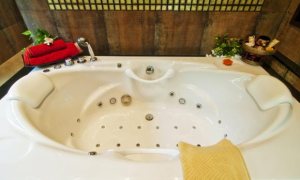 7F515D7A4AA8A8AF6BA28DD1E16A8