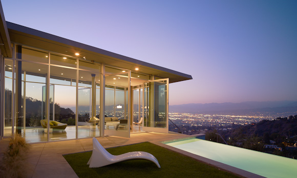 8F7F226D0421D324C351BDBE8743