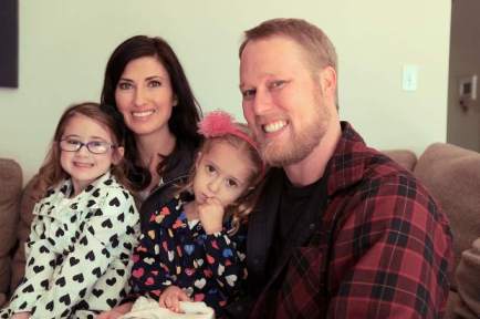 dt.common.streams.StreamServer