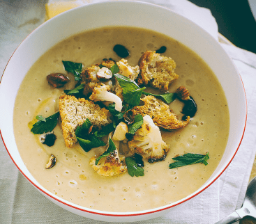 roasted cauliflower and onion soup