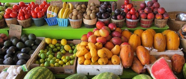 farmers-market-373770_640