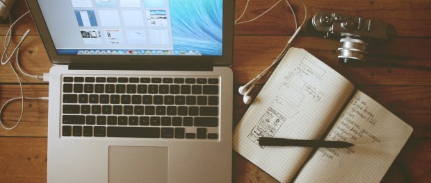 apple-camera-desk-office