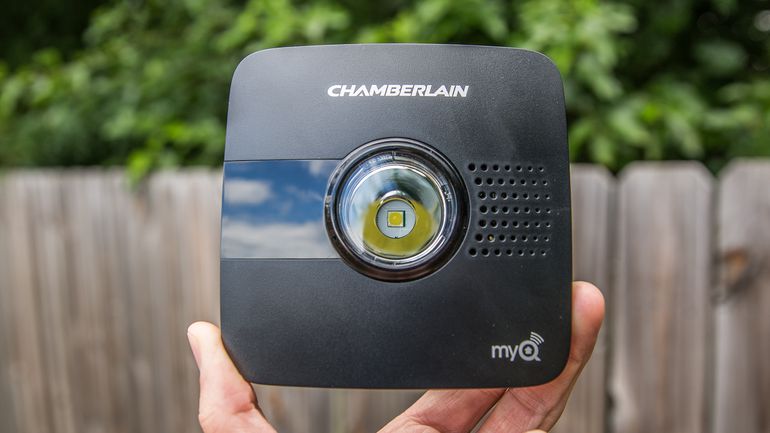 chamberlain-myq-product-photos-14